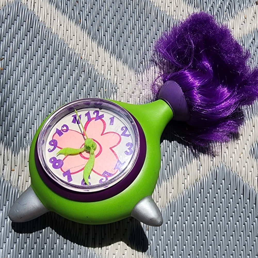 Vintage Avon Girls  Alarm Clock "Cool Girls Clock" Green w/ Purple Hair Rare